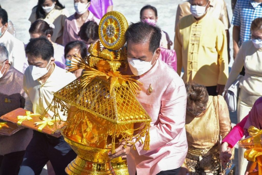 บุญกฐินใหญ่