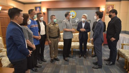 ตัวแทน บริษัทจากเกาหลีใต้ เข้าพบ