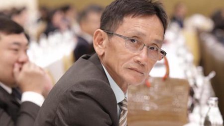 รองหัวหน้าพรรคเพื่อไทย เกรียง กัลป์ตินันท์