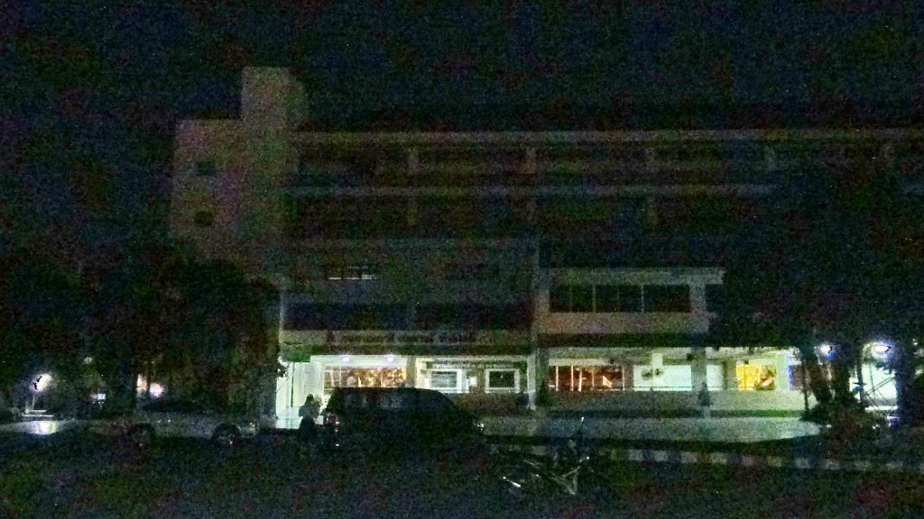ด้านทิศตะวันออก